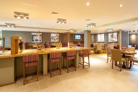 Premier Inn London Hendon - The Hyde — photo 6
