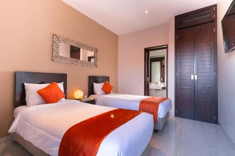 The Pavilion Hotel Kuta — photo 2