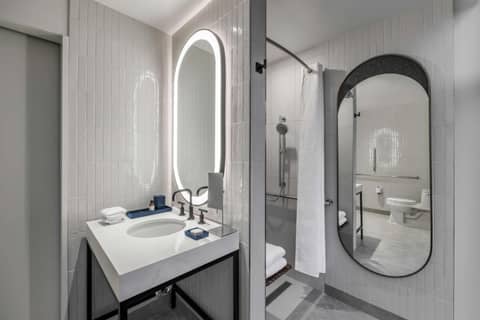 The Morrow Washington Dc, Curio Collection By Hilton — photo 9