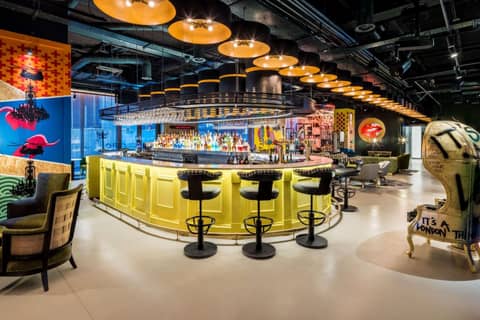 nhow London — bar