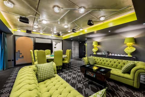 nhow London — lounge