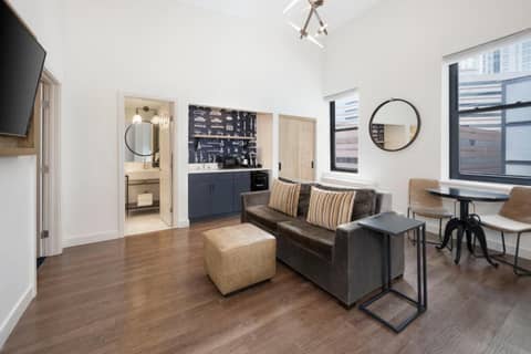 Hotel Indigo Boston Garden by IHG — photo 5