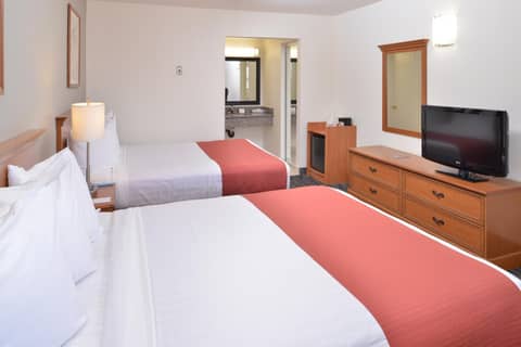 Pleasant Inn — photo 9