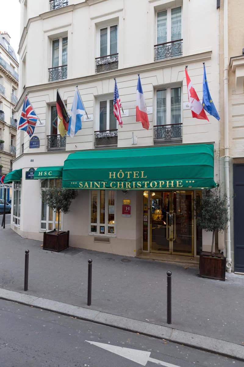 Hotel Saint Christophe — building