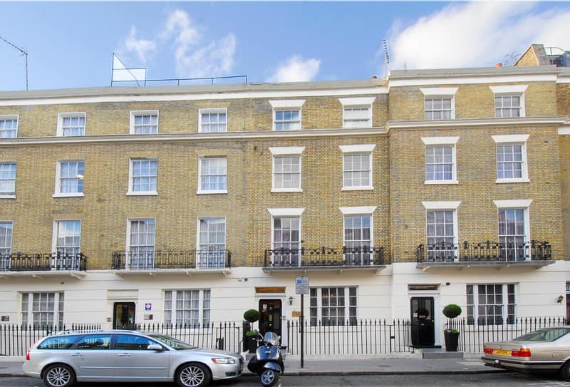 Astors Belgravia — building