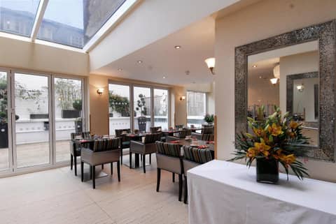 Astors Belgravia — banquet hall