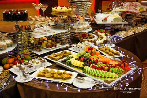 Hotel Antunovic Zagreb — dining
