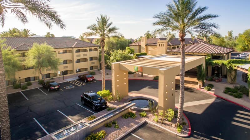Holiday Inn Club Vacations Scottsdale Resort — building