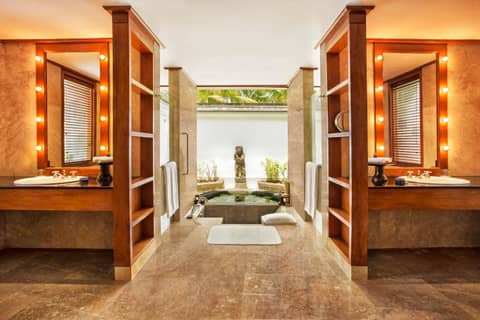 The Oberoi, Bali — bathroom