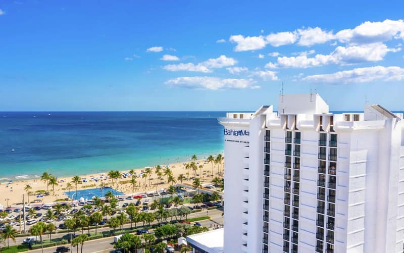 Bahia Mar Fort Lauderdale Beach - DoubleTree by Hilton — building