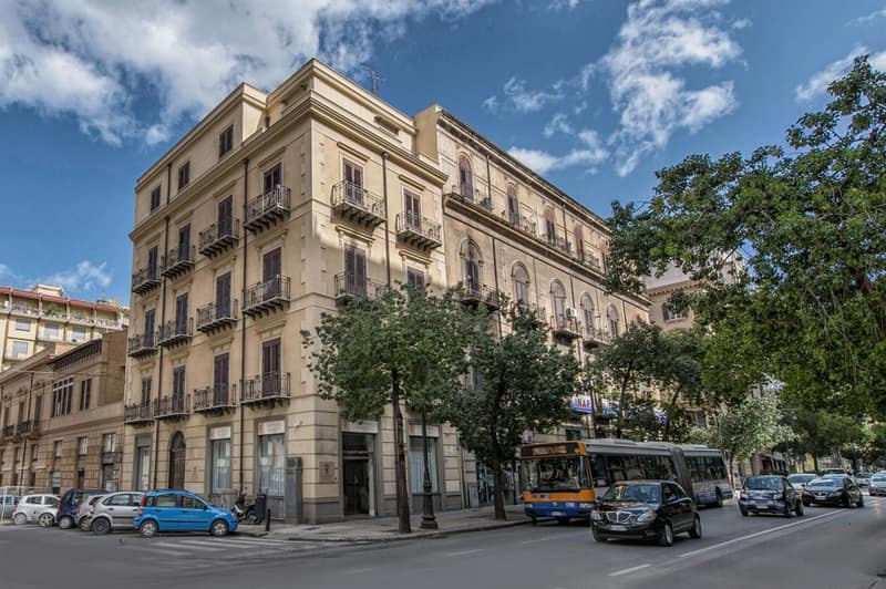 Artemisia Palace Hotel — building