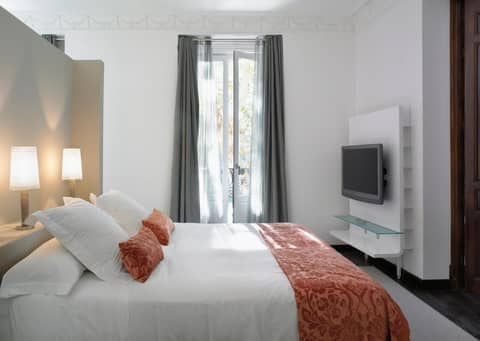 Hospes Puerta de Alcalá a Member of Design Hotels — bedroom