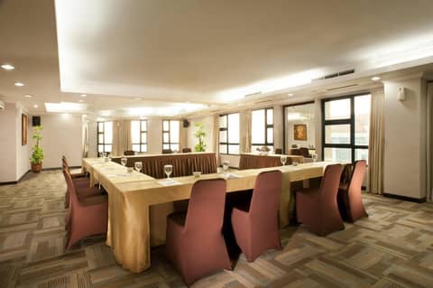 Grand Tropic Suites Hotel — photo 4