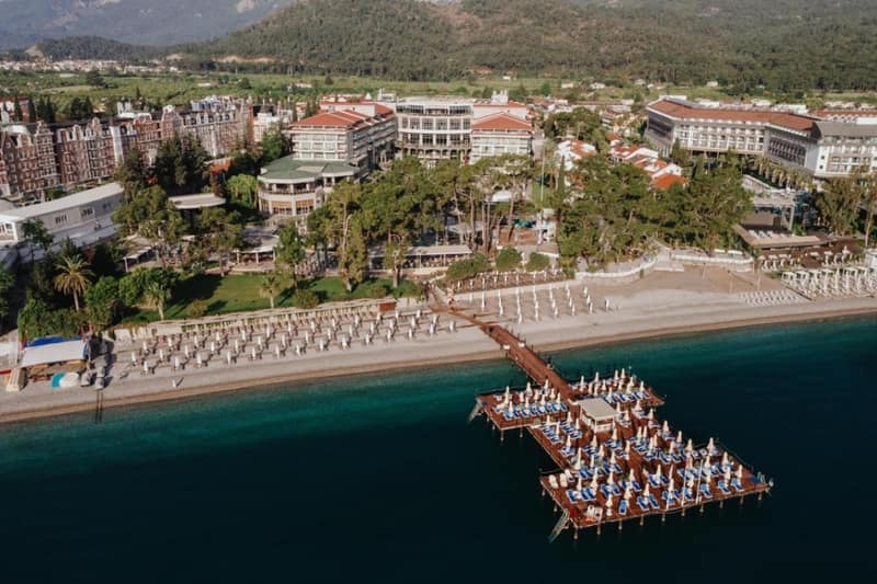 Akra Kemer - Ultra All Inclusive — building