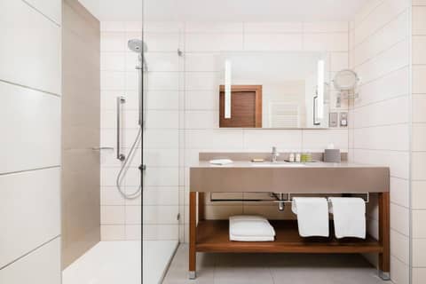 DoubleTree by Hilton Krakow Hotel & Convention Center — photo 3