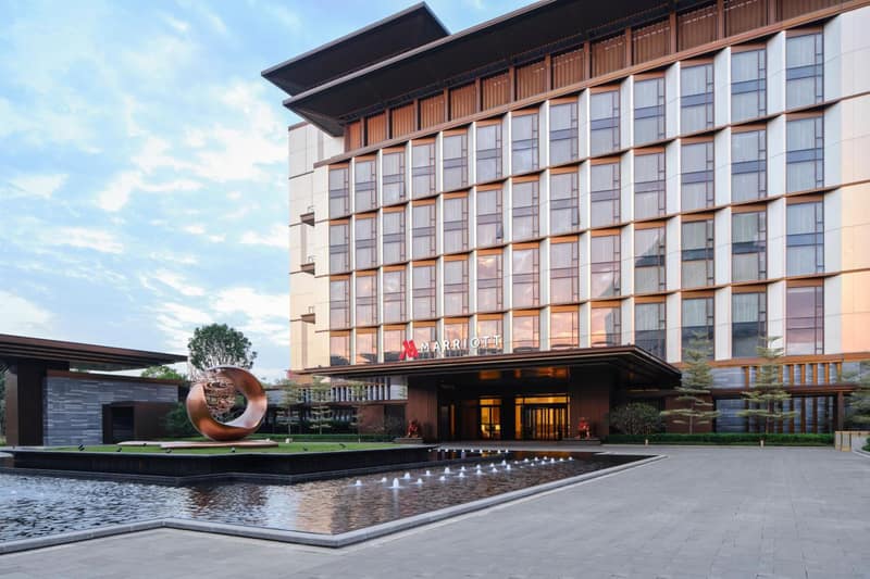 Guangzhou Marriott Hotel Baiyun — building