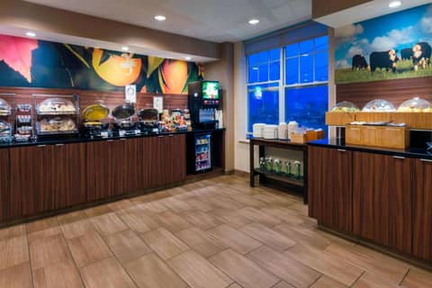 Fairfield Inn Kansas City Downtown/Union Hill — photo 5