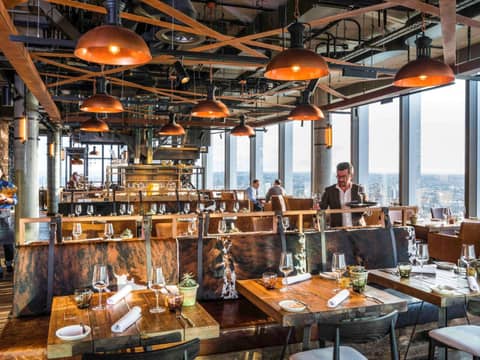 Novotel London Canary Wharf — restaurant