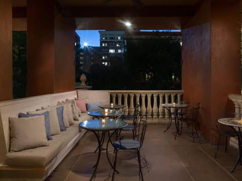 Hotel Valencia Riverwalk — photo 4