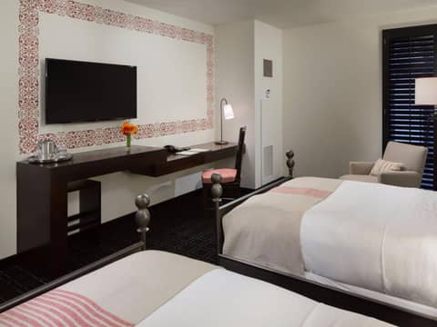 Hotel Valencia Riverwalk — photo 8