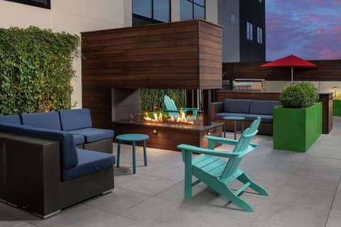 Home2 Suites By Hilton Nashville Downtown Convention Center — photo 3