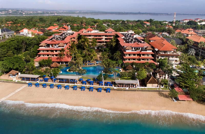 Hotel Nikko Bali Benoa Beach — building