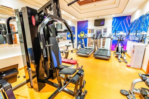 Platinum Hotel — activities & amenities