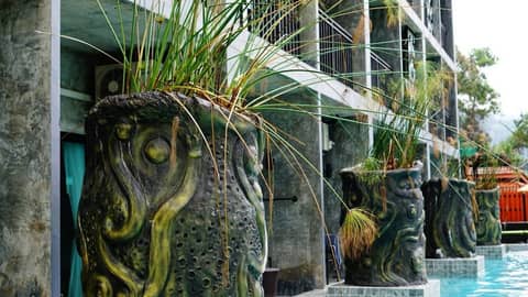 Maneetel Krabi Beachfront — recepcion & lobby