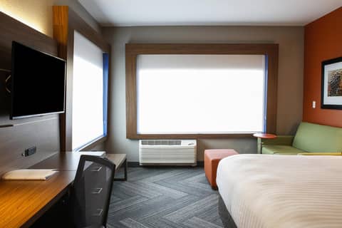 Holiday Inn Express & Suites Downtown Louisville by IHG — photo 6
