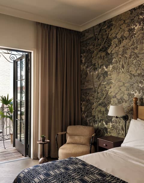 The Nickel Hotel — photo 4