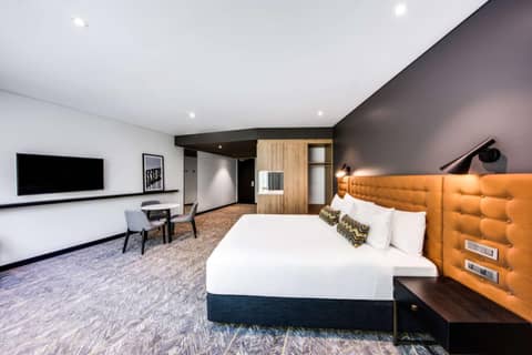Vibe Hotel North Sydney — photo 9