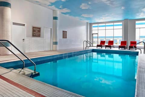 Four Points by Sheraton Calgary Airport — photo 4