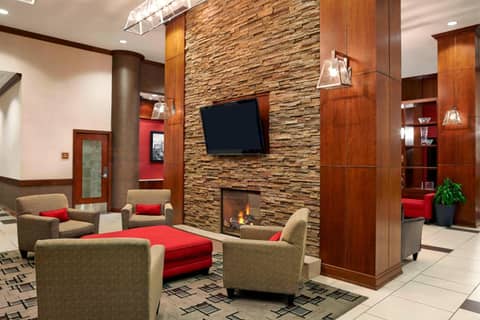 Four Points by Sheraton Calgary Airport — photo 7