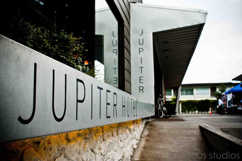 Jupiter Hotel — building