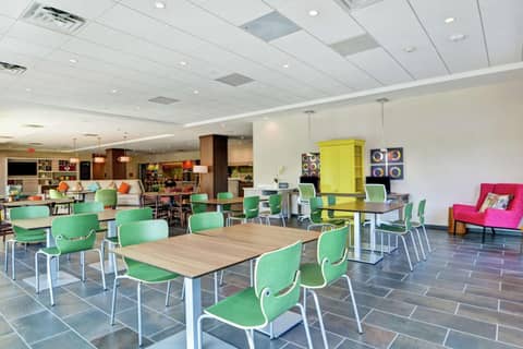 Home2 Suites Charleston West Ashley — photo 4