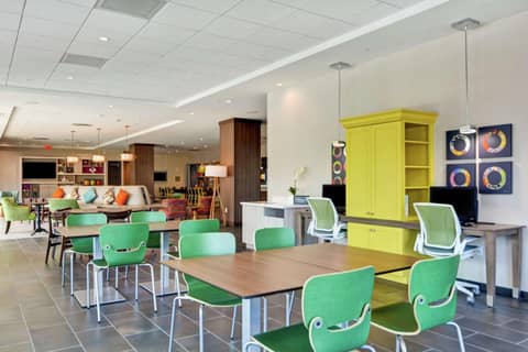 Home2 Suites Charleston West Ashley — photo 9