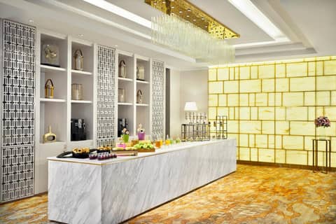 JC Kevin Sathorn Bangkok Hotel — photo 7