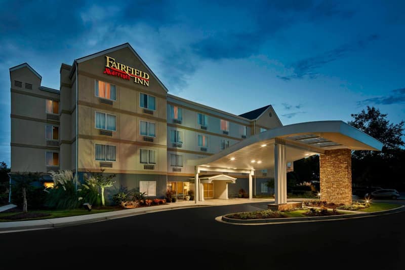 Fairfield Inn Myrtle Beach Broadway at the Beach — building