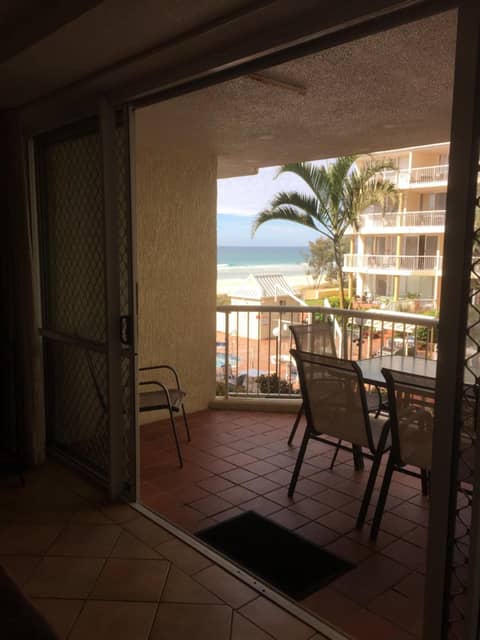Crystal Beachfront Apartments — photo 8