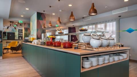 Holiday Inn - the niu, Charly Frankfurt City by IHG — photo 4