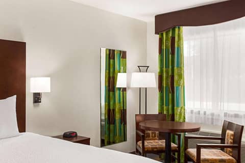 Ramada by Wyndham San Antonio Near SeaWorld - Lackland AFB — photo 9