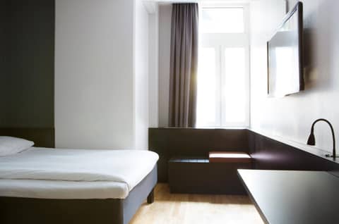 Comfort Hotel Xpress Stockholm Central — hotel room