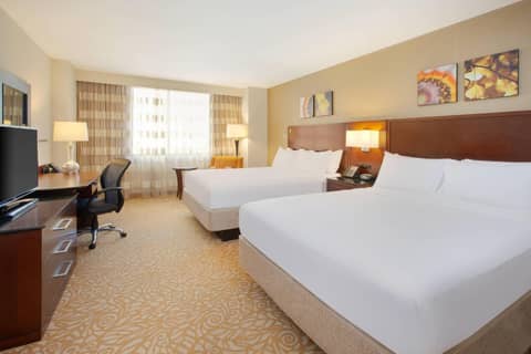 Milwaukee Marriott Downtown — photo 2