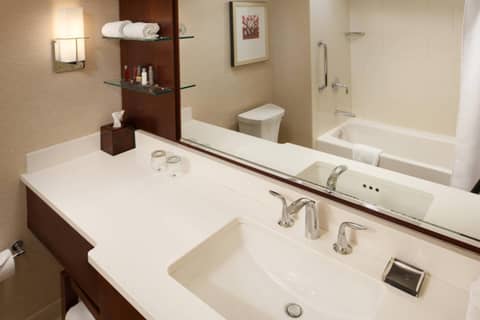 Milwaukee Marriott Downtown — photo 5