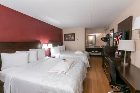 Red Roof Inn PLUS+ Pittsburgh South - Airport — photo 9