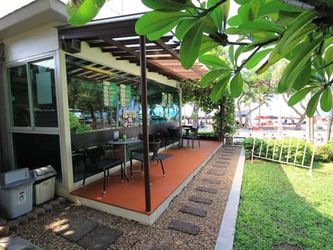 Twin Palms Resort — photo 7
