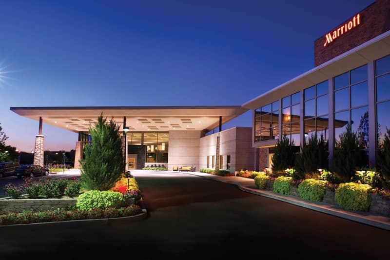 Indianapolis Marriott East — building