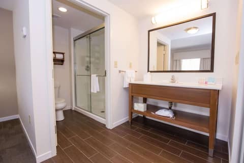 Hampton Inn & Suites - Pittsburgh/Harmarville, PA — photo 8