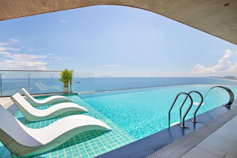 Radisson Hotel Danang — photo 2