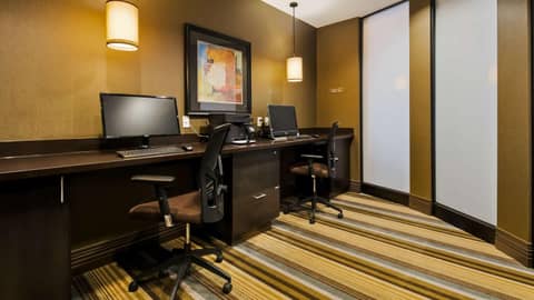 Best Western Premier Freeport Inn Calgary Airport — photo 9